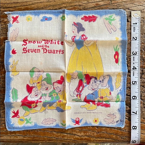 💛♥️1950’s Vintage Disney💚💙Snow White Hankerchief - Picture 4 of 8